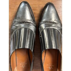 Aquatalia Italian womens shoes silver 8.5 slip on western elastic unique